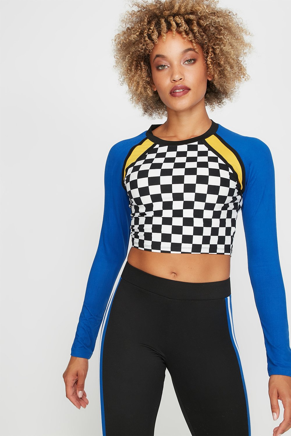 women activewear colour block cropped long sleeve