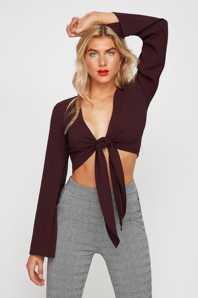 front-knot cropped long sleeve