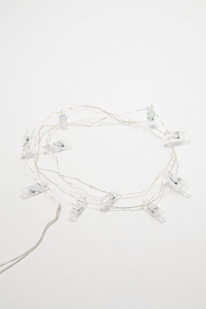 clip string lights