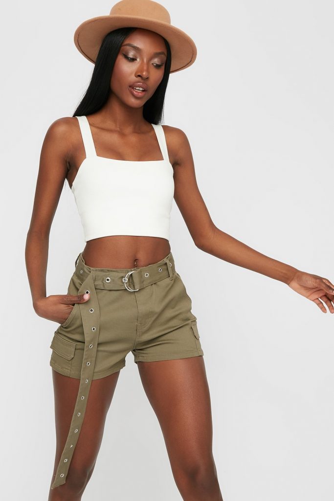 belted shorts