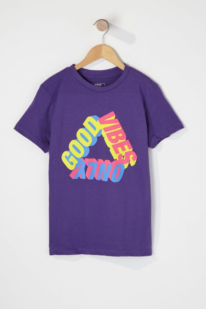 good vibes graphic t-shirt